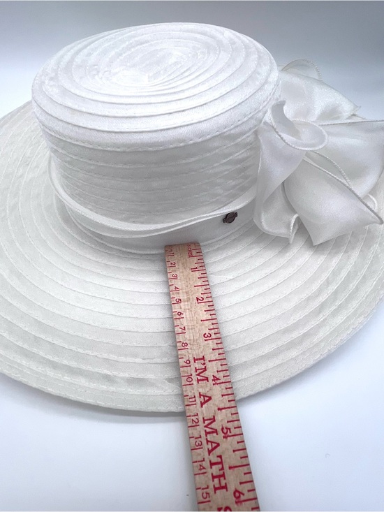 Forbusite White Satin Wide Brim Derby Church Wedding Hat w/ Oversized Bow
EUC main image 11